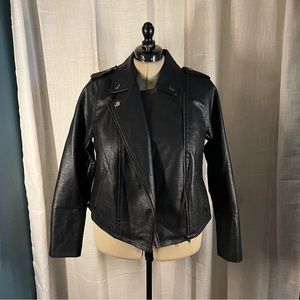 Eloquii plus size 14/16 faux leather black moto jacket